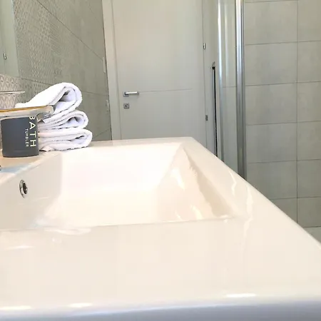 Il Mare Di Alida אלגהרו